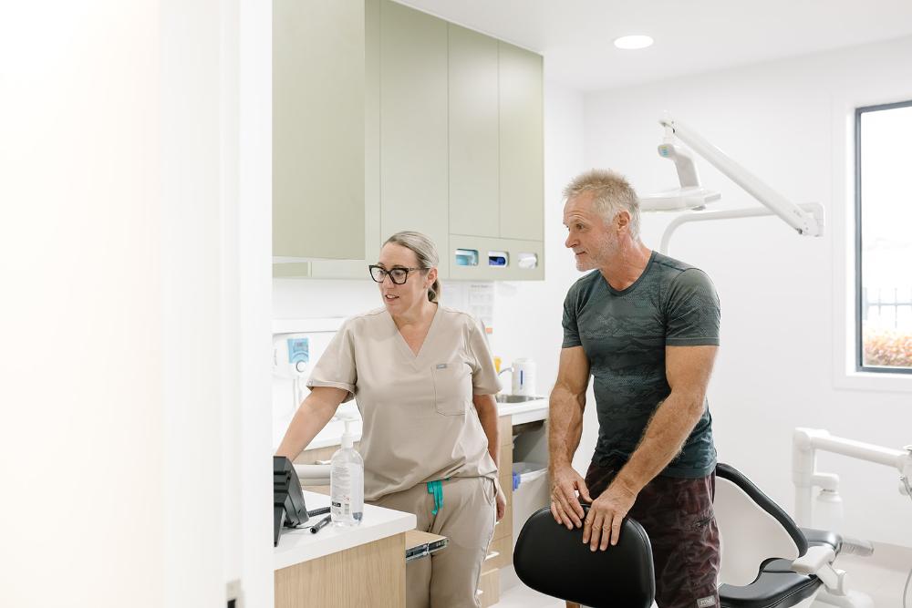 cosmetic dentist coffs harbour, NSW