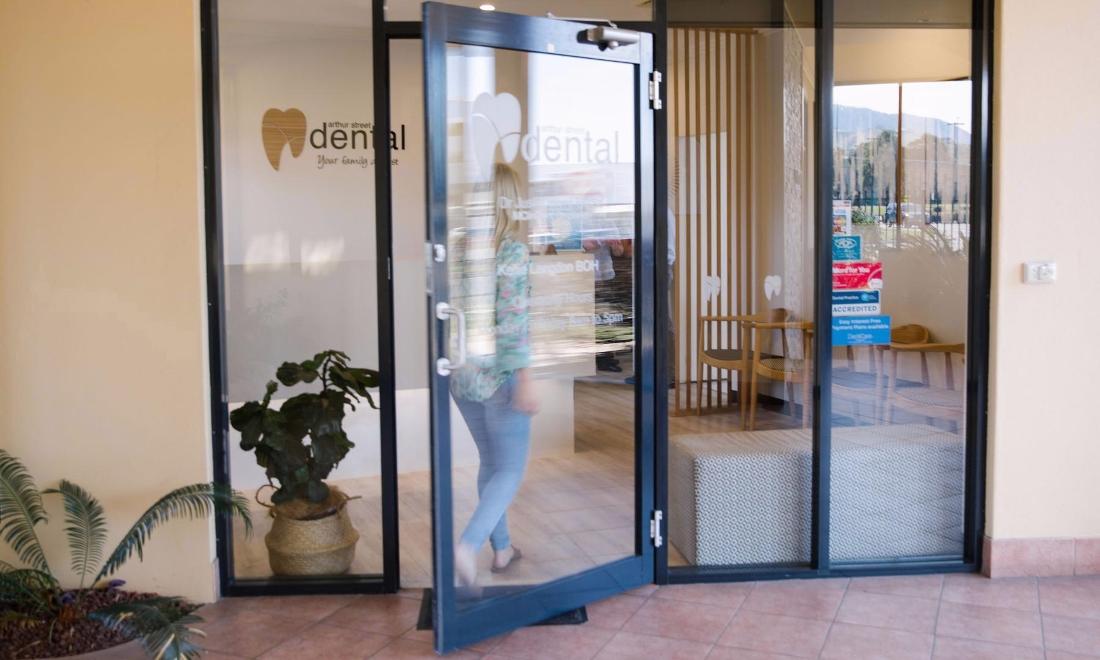 dentist coffs harbour | entrance